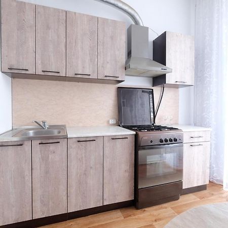 Apartment On Lenina 9 Minszk Kültér fotó